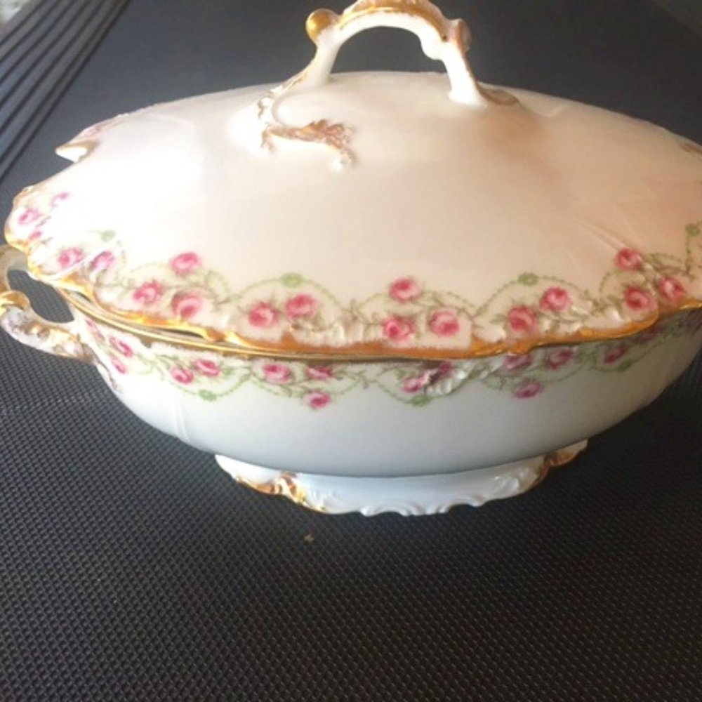 Antique Haviland & Cie Limoges France Pink Floral Covered Vegetable Casserole